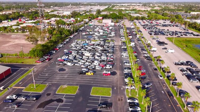 Manheim Palm Beach. Auto auction company industrial park