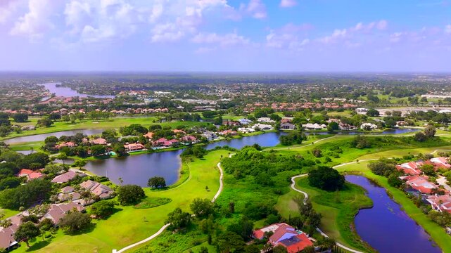 Neighborhoods in Wellington Florida golf and polo clubs