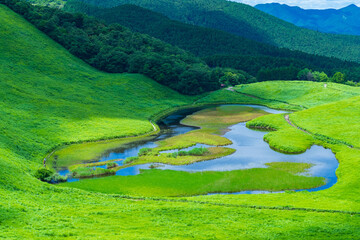 奈良県　曽爾高原　お亀池眺望
