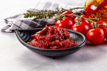 Red organic fresh tomato paste