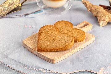 Sweet ginger cookies for snack