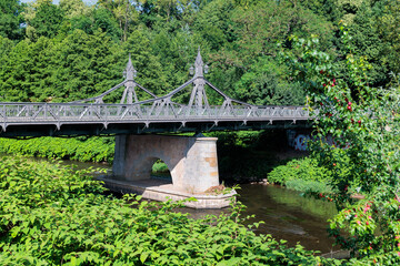 Nahaufnahme der Paradiesbr&uuml;cke &uuml;ber die Zwickauer Mulde