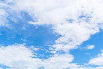 夏の空　澄んだ青空と雲288