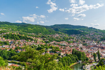 Obraz premium View of Sarajevo, capital of Bosnia and Herzegovina, from Yellow Fortress