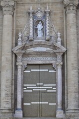 Portada de la catedral de Santa Mar&iacute;a en Tortosa