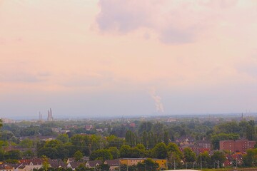Blick auf die Stadt Düsseldorf am Rhein	