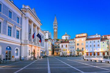 Fototapeta premium Slovenia. Scenic town of Piran main square evening view