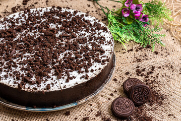 Torta cookies and cream chocolate