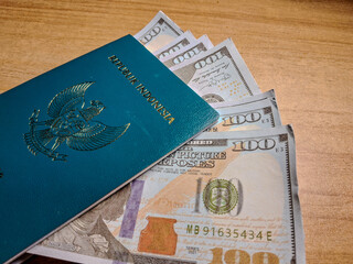 Fototapeta premium passport and money