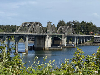 Siuslaw River Bridge, Florence OR, being worked on. JPEG, 9.5MB, 16x12in, 48003600px, 300p/i