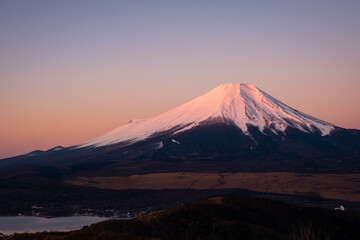 Fototapeta premium 富士山 夜明け
