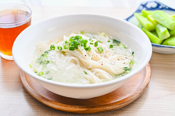 冷やし塩そうめん