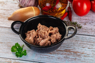 Canned tuna fish in olive oil