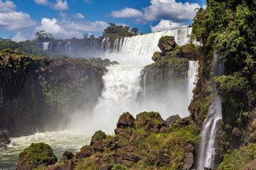 Fototapeta premium The Iguazu Waterfalls between Argentina and Brazil