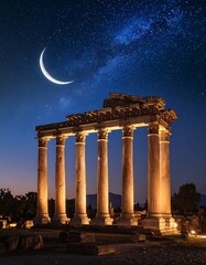 Obraz premium Ancient ruins illuminated at night