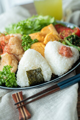 おにぎりプレート