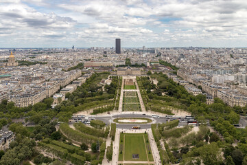 Champ de mars 