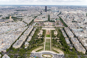 Champ de mars