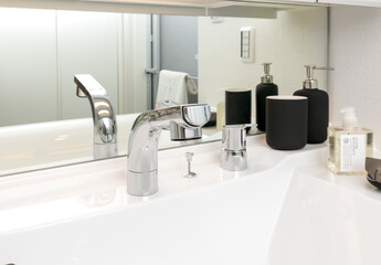 洗面水栓金具、住宅設備