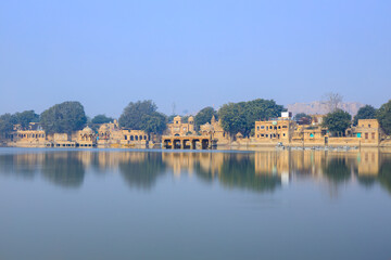 ジャイサルメールのガディサール湖