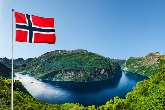 Blick auf den Aurlandsford in Norwegen
