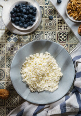 cottage cheese with blueberries and honey