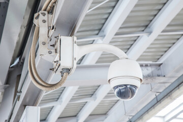Naklejka premium The security camera in the skytrain station platform - Selective Focus