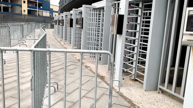  entrance inspection turnstiles security .stadium customs concert area mass event security crowd stampede