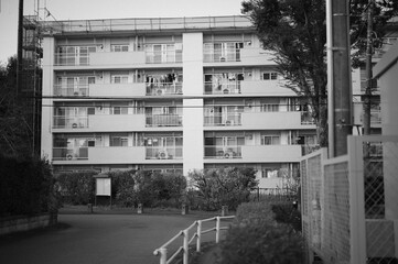 団地風景　モノクロ写真