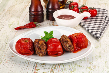 Turkish cuisine - Domatesli Kebab with tomato