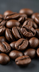 Obraz premium Close-up of Roasted Coffee Beans