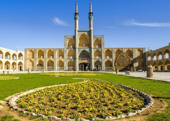 Fototapeta premium The Amir Chakhmaq Complex is a prominent structure noted for its symmetrical sunken alcoves in Yazd, Iran