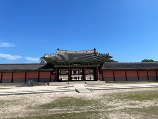 Fototapeta premium Injeongmun Gate of Changdeokgung Palace in Seoul, Republic of Korea - pictured 26 July 2025.