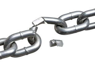 Obraz premium “Broken Steel Chain with Split Link, Symbol of Strength and Tension, Isolated PNG”