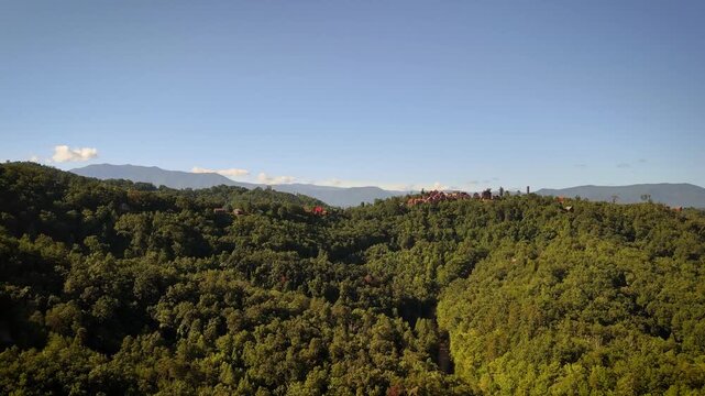 Hilltop vacation homes near Sevierville, Tennessee 