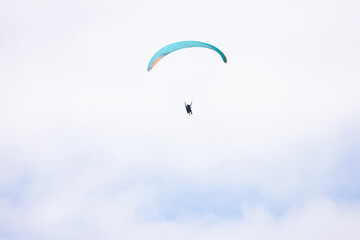 Paragliding above La Jolla Cliffs Black Beach La Jolla California 2025