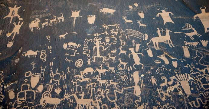 Petroglyphs, wall painting on a rock, Newspaper Rock, Utah, USA
