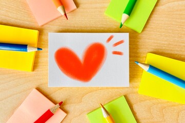 ハートの絵が描かれたメモ・好きを伝える