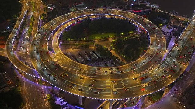 Night view of Shanghai Nanpu Bridge Spiral Approach