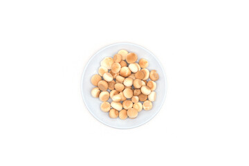 An ancient Thai dessert that can still be eaten today is Khanom Phing, which is made by baking flour until crispy.