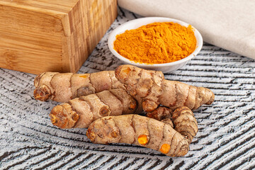 Fresh aroma tumeric roots heap