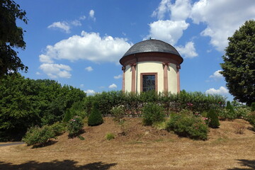 Teepavillon im Rosengarten Alzenau-Wasserlos