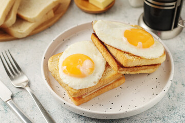Fototapeta premium A croque madame sandwich, traditional dish of French cuisine