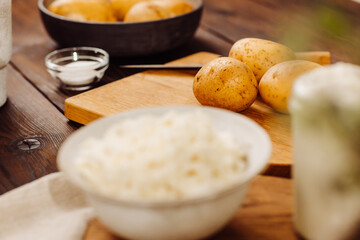 Cottage cheese and potatoes