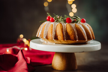 Christmas budnt cake