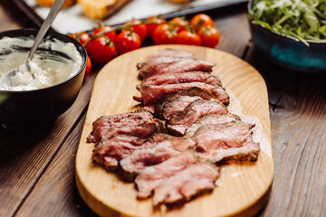 Sliced steak, medium