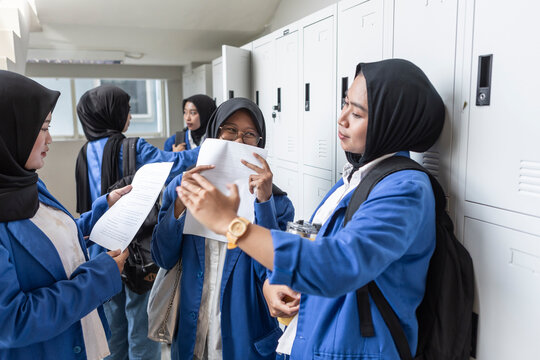 Muslim students preparing for a new school year
