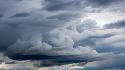 Obraz premium Dramatic Stormy Sky with Layered Gray Cumulus Clouds