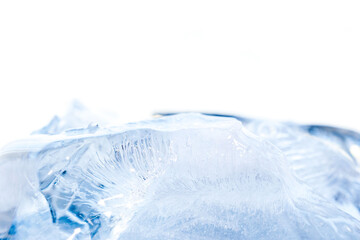 氷の模様のアップを白背景で撮影17