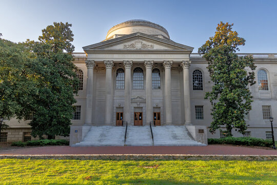 Chapel Hill NC; 07/27/2025; Photo of the Wilson Library on the campus of the University of North Carolina in Chapel Hill